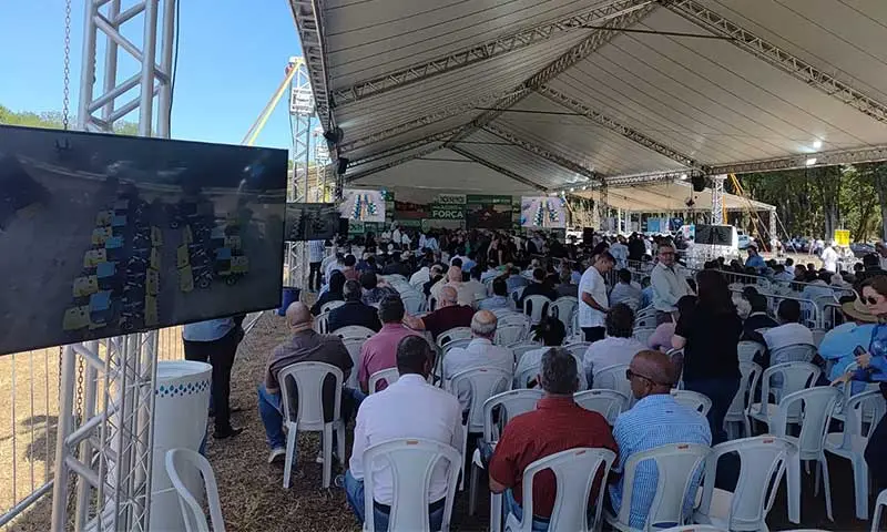 entrega-equipamentos-agricolas1