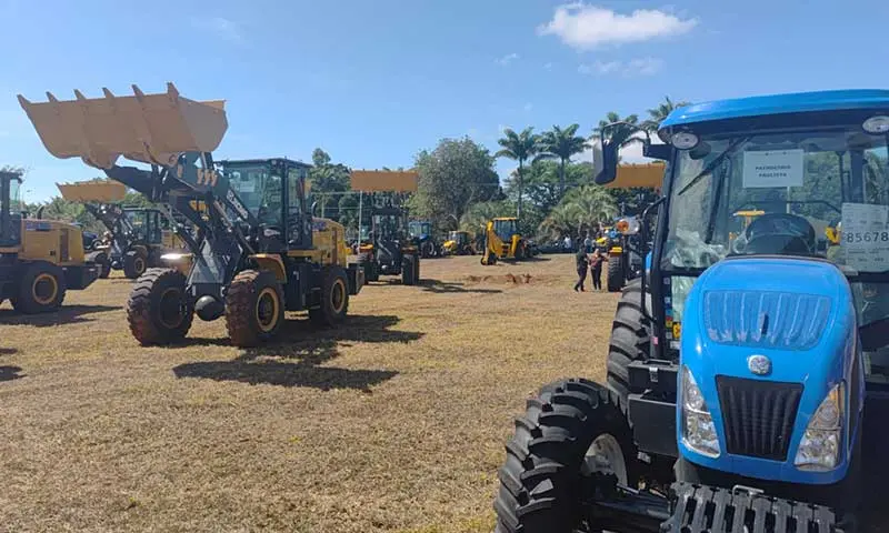 entrega-equipamentos-agricolas2