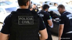 Polícia Civil cumpre mandado de prisão por furto