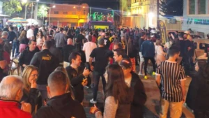 Bandas agitam Boulevard Guilherme Mantese em celebração ao Dia do Rock
