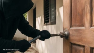 Imóvel desabitado é alvo de furto em Taquaritinga