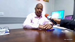Valmir Carrilho protocola pedido de cassação contra Fúlvio Zuppani