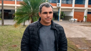 Projeto prevê fim do cartão-alimentação para servidores aposentados e pensionistas