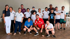 Alunos do CEMIS aprendem técnicas de primeiros socorros durante aula do PROERD